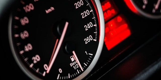 speedometer 1249610 640